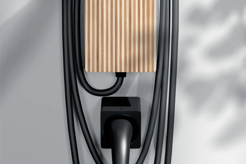 wooden-charger-2.png